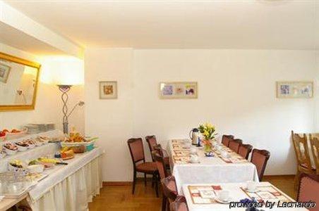 Paris 3* Düsseldorf