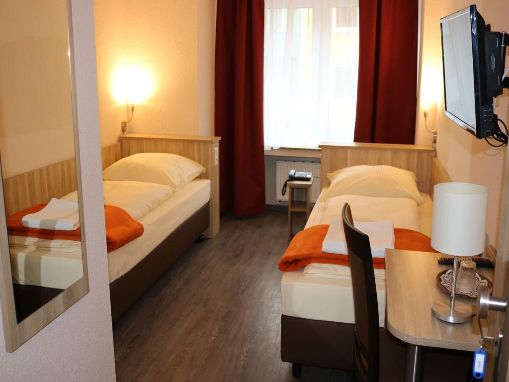 Paris Hotel Dusseldorf