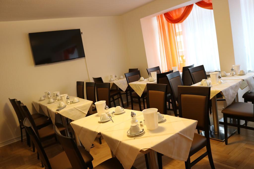 Paris 3* Dusseldorf