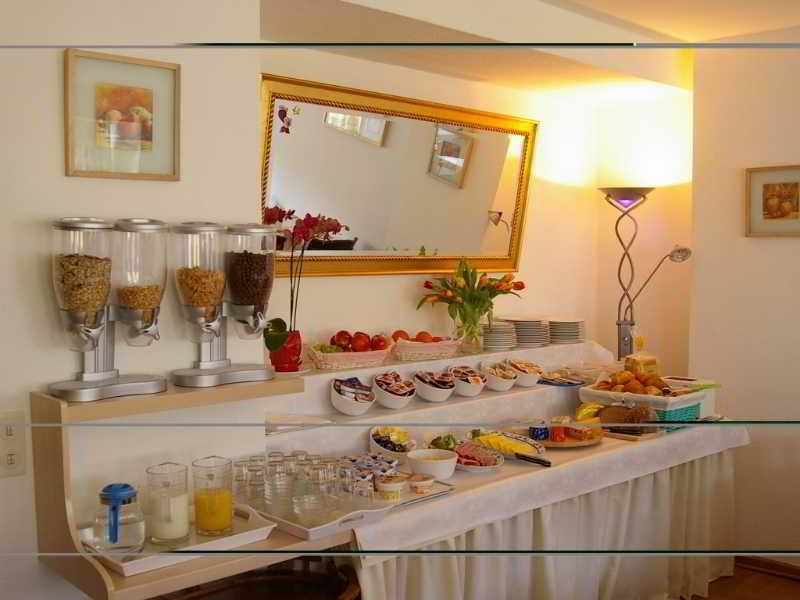 Paris 3* Dusseldorf